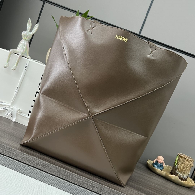 l*ew* shopping bags